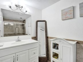 1051 Hillsboro Mile 809E, Hillsboro Beach FL 33062