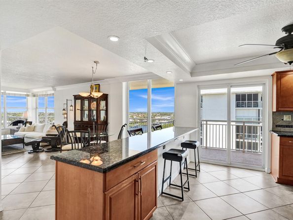 1051 Hillsboro Mile 809E, Hillsboro Beach FL 33062