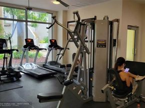 1830 Radius Dr 807, Hollywood FL 33020