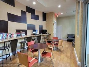 1830 Radius Dr 807, Hollywood FL 33020