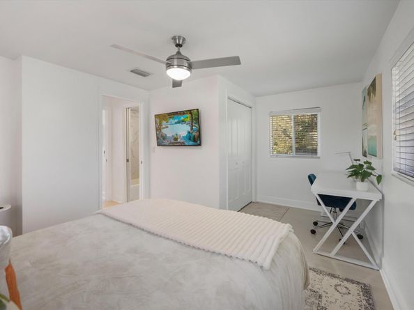 92 18th Avenue S, Lake Worth Beach FL 33460