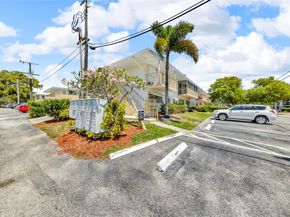 11 SW 4th Ave 29, Boca Raton FL 33432