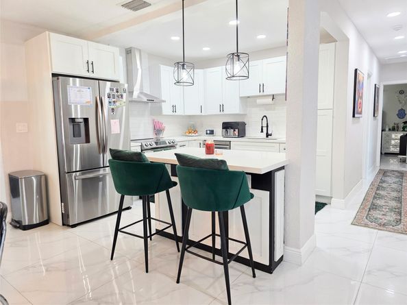 2030 SW 22nd Ave, Fort Lauderdale FL 33312