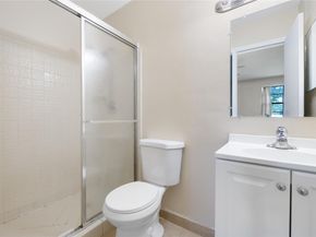 9744 NW 14th St 33, Coral Springs FL 33071