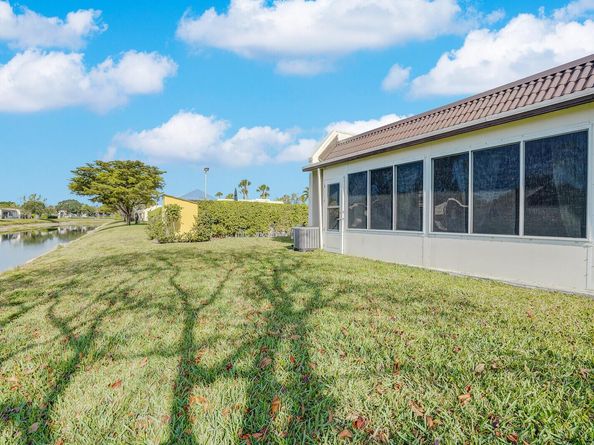 122 Lake Rebecca Drive, West Palm Beach FL 33411