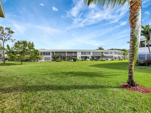 275 Markham M 275, Deerfield Beach FL 33442