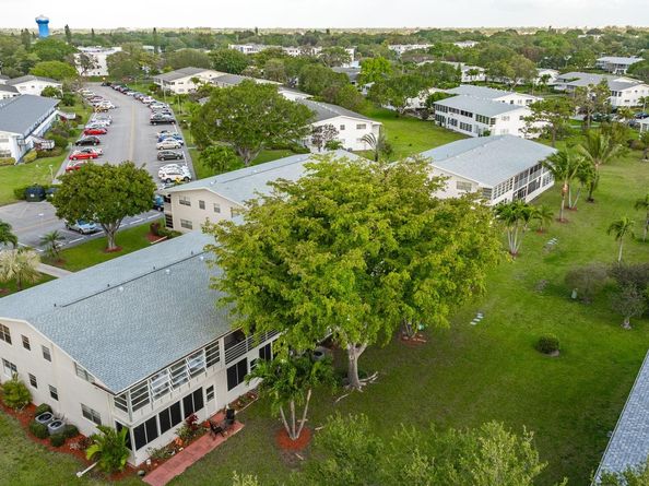 275 Markham M 275, Deerfield Beach FL 33442
