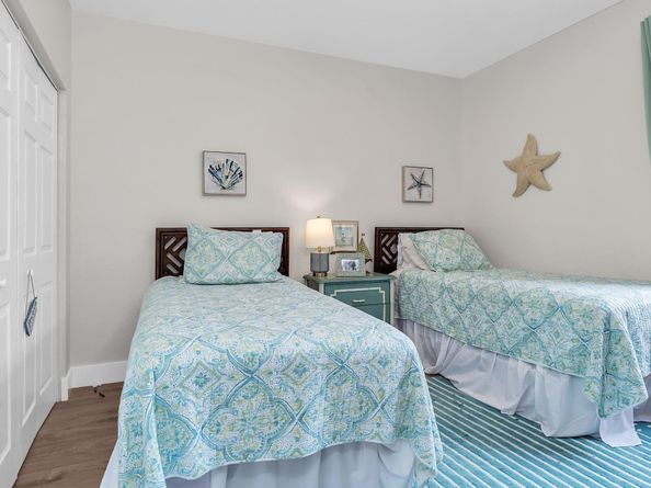 Undisclosed Address #FX-10499083, Weston FL 33326