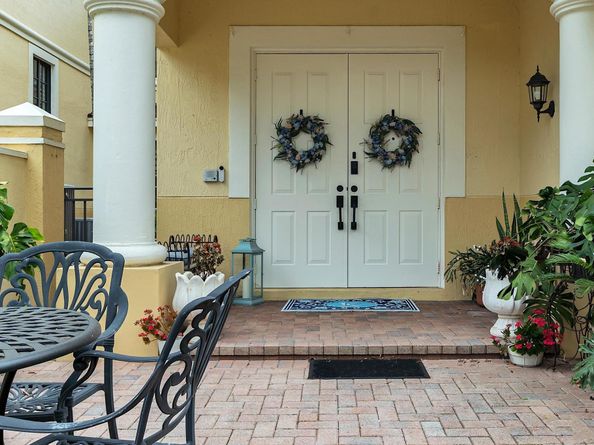 Undisclosed Address #FX-10499083, Weston FL 33326
