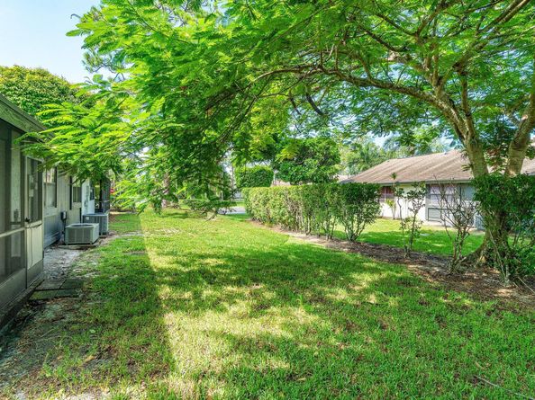 476 Lynbrook Court, Royal Palm Beach FL 33411