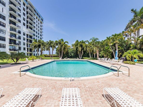 3800 Washington Road 606, West Palm Beach FL 33405