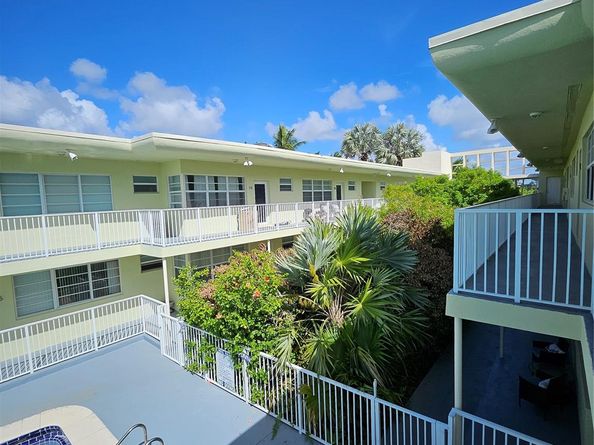 350 S Shore Dr 8, Miami Beach FL 33141