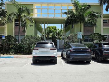 350 S Shore Dr