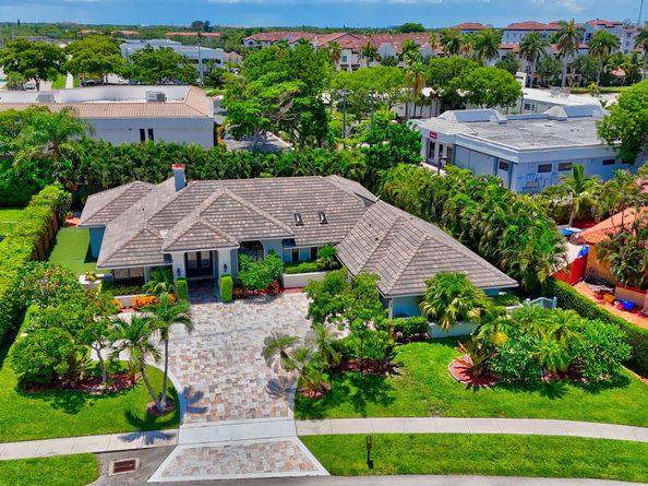 7681 NE Morningside Terrace, Boca Raton FL 33487