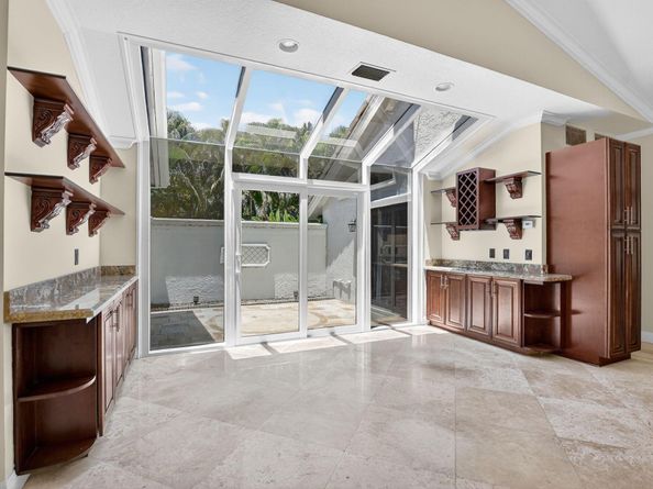 7681 NE Morningside Terrace, Boca Raton FL 33487