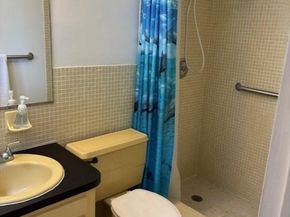 8501 NW 19th St, Pembroke Pines FL 33024