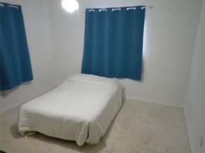 8501 NW 19th St, Pembroke Pines FL 33024