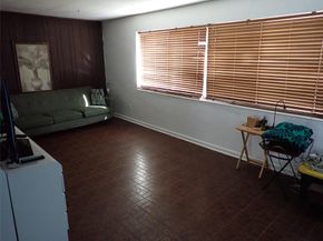 8501 NW 19th St, Pembroke Pines FL 33024