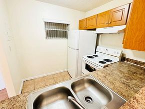 3610 NW 21st St 312, Lauderdale Lakes FL 33311