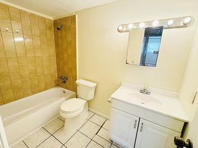3610 NW 21st St 312, Lauderdale Lakes FL 33311