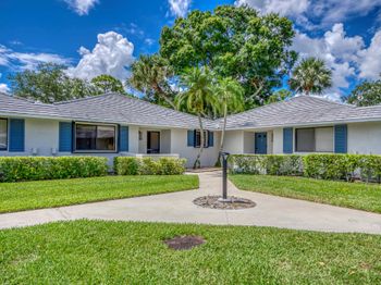 713 Club Drive