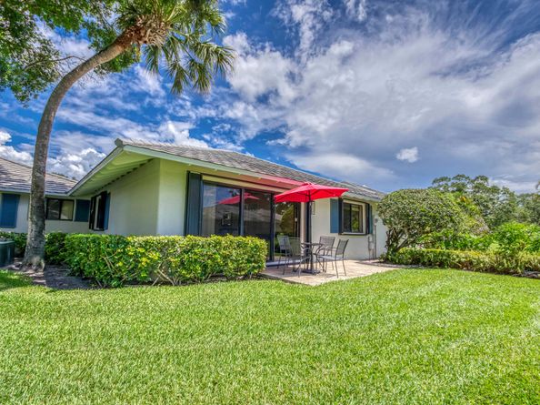 713 Club Drive, Palm Beach Gardens FL 33418