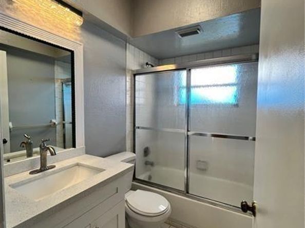 3947 Coral Springs Dr 22, Coral Springs FL 33065
