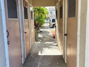 3947 Coral Springs Dr 22, Coral Springs FL 33065