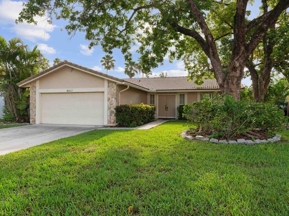 4011 NW 115th Avenue, Coral Springs FL 33065