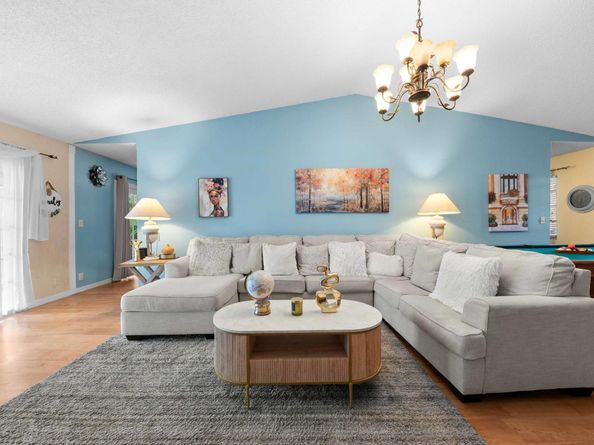 4011 NW 115th Avenue, Coral Springs FL 33065