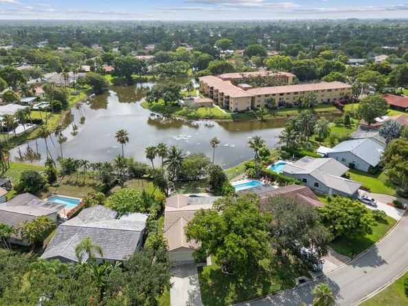 4011 NW 115th Avenue, Coral Springs FL 33065