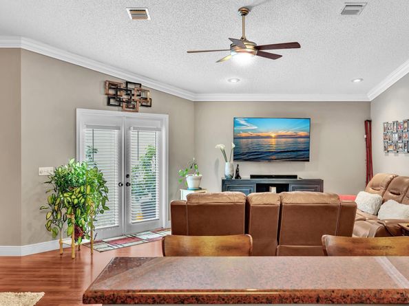 5843 Eagle Cay Ter, Coconut Creek FL 33073