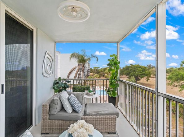 5500 NW 2nd Avenue 414, Boca Raton FL 33487