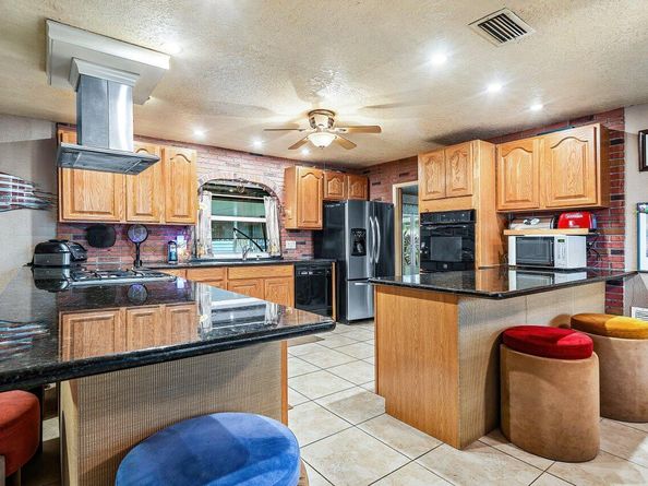 8330 NW 23rd Street, Pembroke Pines FL 33024