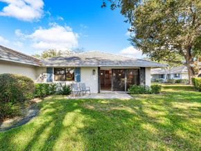605 Club Drive, Palm Beach Gardens FL 33418