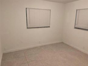 3502 Riverside Dr, Coral Springs FL 33065