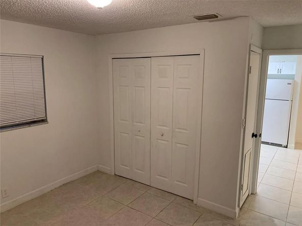 3502 Riverside Dr, Coral Springs FL 33065