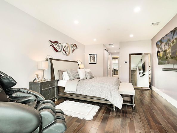 311 SE 11th Street, Pompano Beach FL 33060