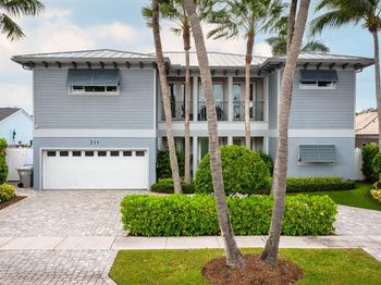 311 SE 11th Street