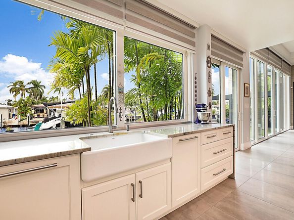 311 SE 11th Street, Pompano Beach FL 33060