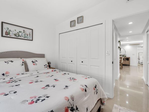 11290 SW 48 Street, Miami FL 33165