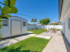 11290 SW 48 Street, Miami FL 33165