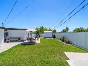 11290 SW 48 Street, Miami FL 33165