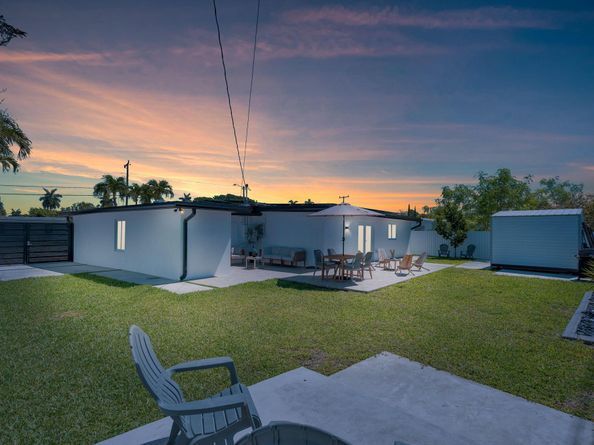 11290 SW 48 Street, Miami FL 33165