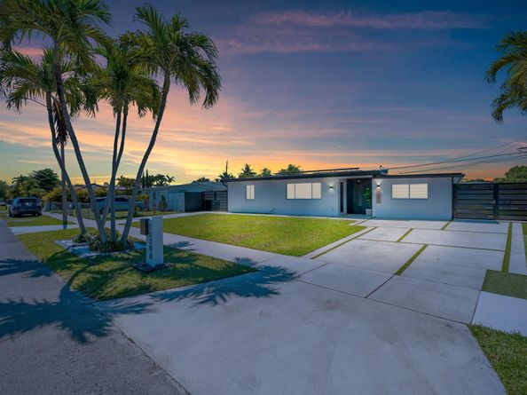 11290 SW 48 Street, Miami FL 33165