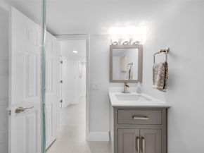 1900 Admirals Way, Fort Lauderdale FL 33316