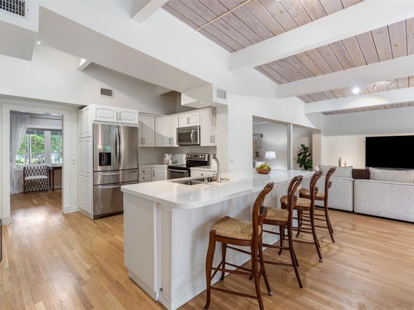 1900 Admirals Way, Fort Lauderdale FL 33316