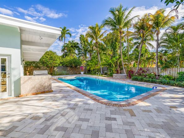 1900 Admirals Way, Fort Lauderdale FL 33316