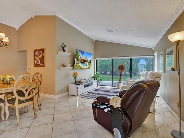 3525 Bosun Cir, Delray Beach FL 33483