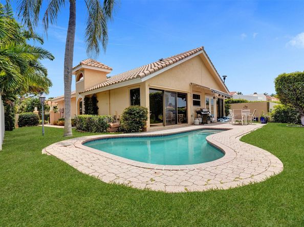 3525 Bosun Cir, Delray Beach FL 33483